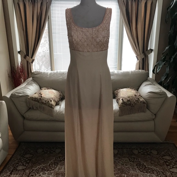 Special occasion beaded bodice silk chiffon gown - Picture 2 of 5
